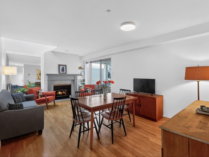 Photo 1 at 313 - 2175 W 3rd Avenue, Kitsilano, Vancouver West