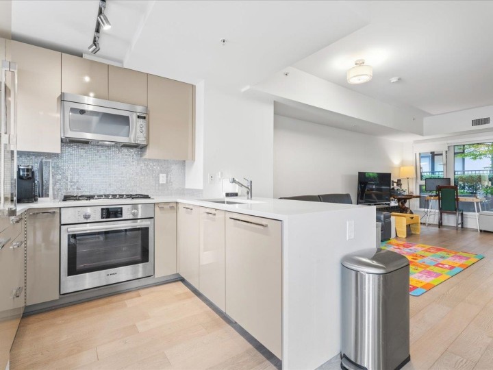 Photo 7 at 4183 Cambie Street, Cambie, Vancouver West