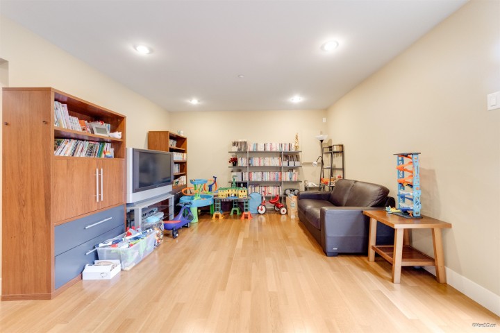 Photo 13 at 2266 W 20th Avenue, Arbutus, Vancouver West