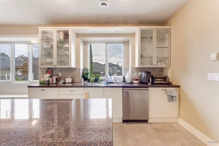 Photo 7 at 2266 W 20th Avenue, Arbutus, Vancouver West