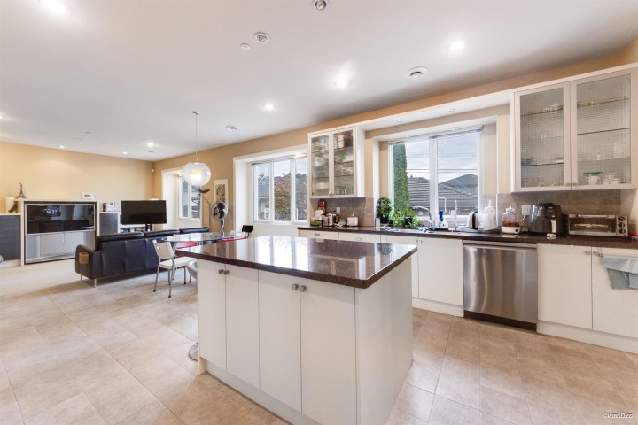 Photo 9 at 2266 W 20th Avenue, Arbutus, Vancouver West