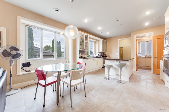 Photo 10 at 2266 W 20th Avenue, Arbutus, Vancouver West