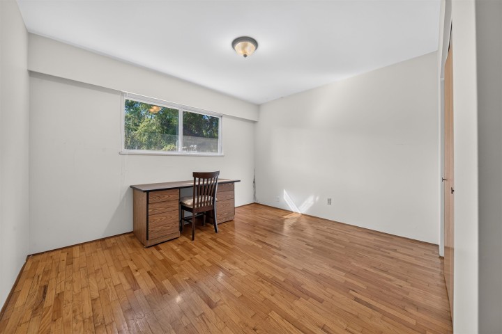 Photo 23 at 6333 Elgin Street, Fraser VE, Vancouver East