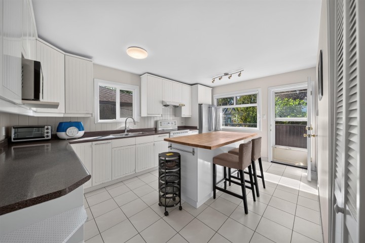 Photo 17 at 6333 Elgin Street, Fraser VE, Vancouver East
