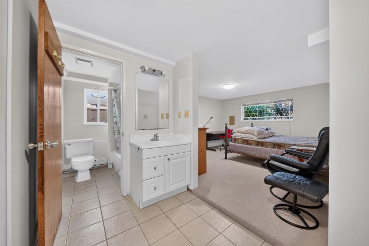 Photo 30 at 6333 Elgin Street, Fraser VE, Vancouver East