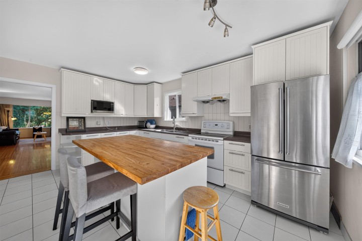 Photo 19 at 6333 Elgin Street, Fraser VE, Vancouver East