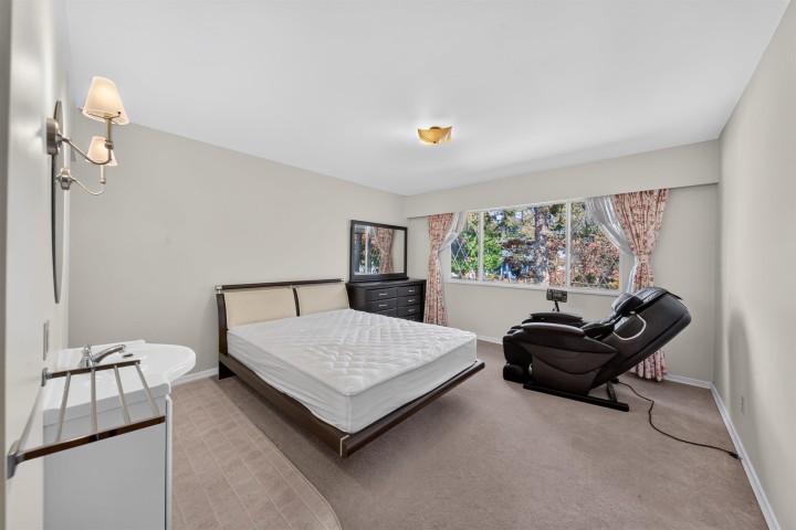 Photo 25 at 6333 Elgin Street, Fraser VE, Vancouver East