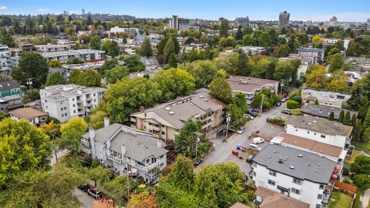 Photo 27 at 206 - 853 E 7 Avenue, Mount Pleasant VE, Vancouver East