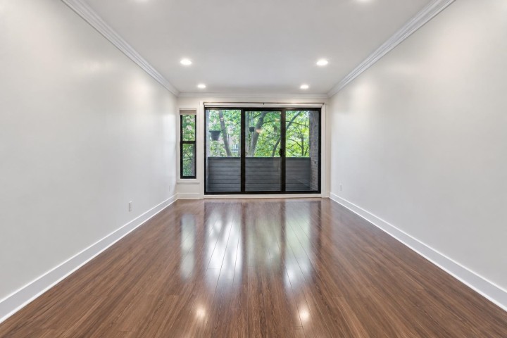 Photo 2 at 206 - 853 E 7 Avenue, Mount Pleasant VE, Vancouver East