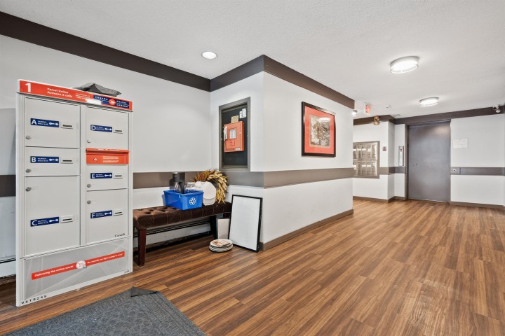 Photo 17 at 206 - 853 E 7 Avenue, Mount Pleasant VE, Vancouver East