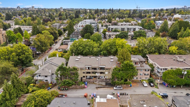 Photo 29 at 206 - 853 E 7 Avenue, Mount Pleasant VE, Vancouver East