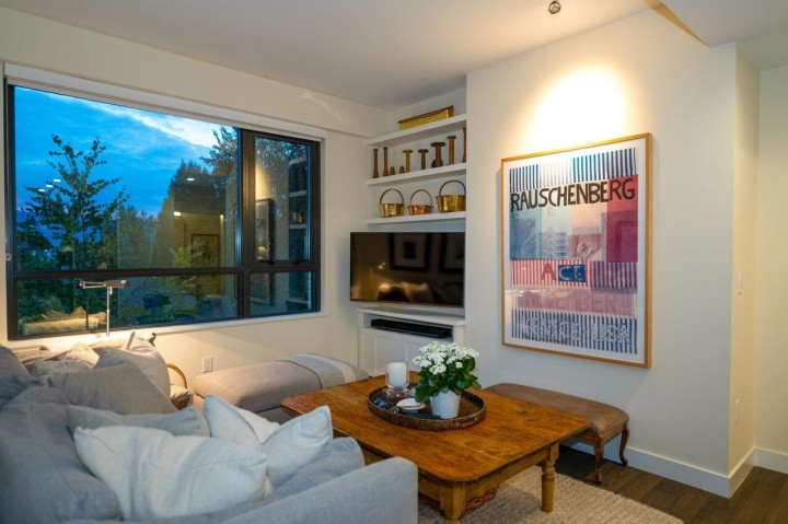 Photo 13 at 302 - 4427 Cambie Street, Cambie, Vancouver West