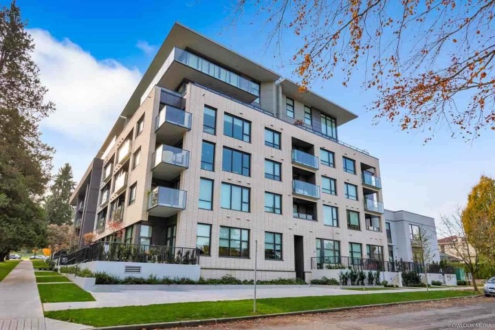 Photo 32 at 302 - 4427 Cambie Street, Cambie, Vancouver West
