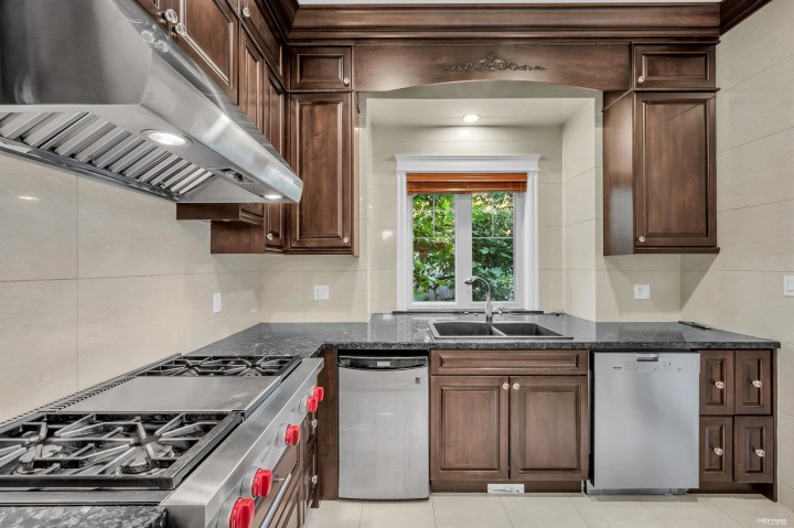 Photo 14 at 2769 W 49th Avenue, Kerrisdale, Vancouver West