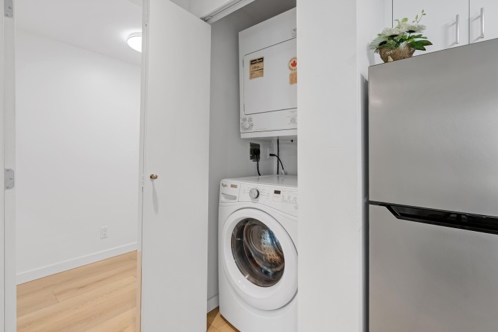Photo 19 at 501 - 1331 W Georgia Street, Coal Harbour, Vancouver West