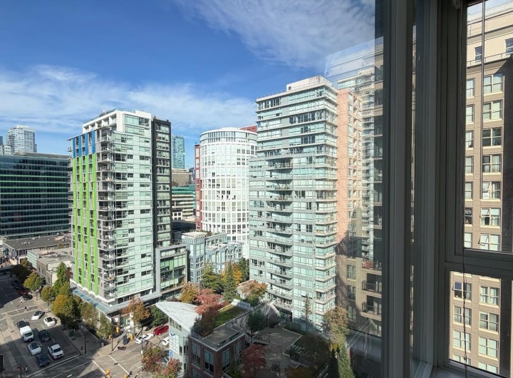 Photo 8 at 1702 - 1001 Richards Street, Downtown VW, Vancouver West