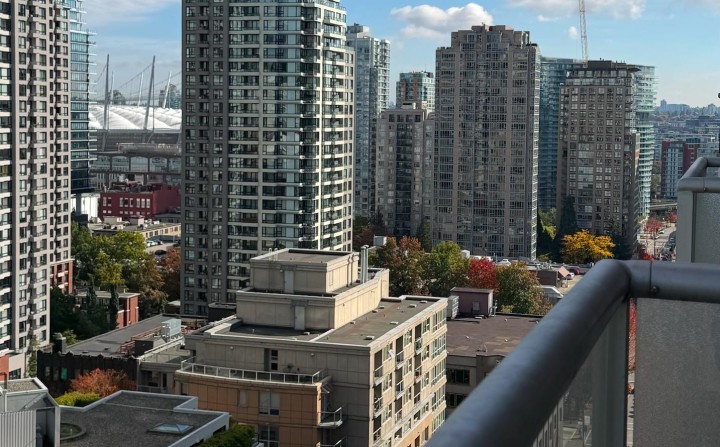 Photo 21 at 1702 - 1001 Richards Street, Downtown VW, Vancouver West
