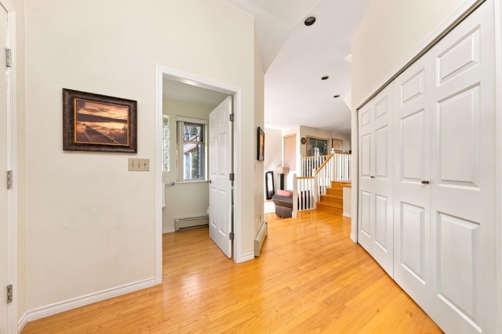 Photo 2 at 1523 Lawson Avenue, Ambleside, West Vancouver