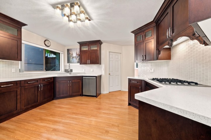 Photo 12 at 1523 Lawson Avenue, Ambleside, West Vancouver