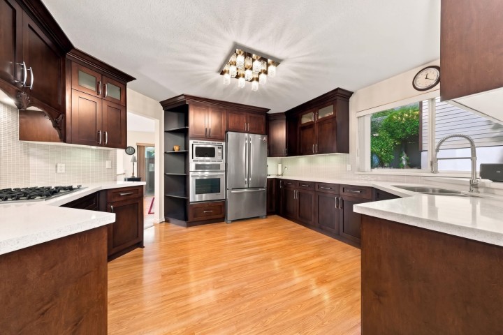 Photo 10 at 1523 Lawson Avenue, Ambleside, West Vancouver