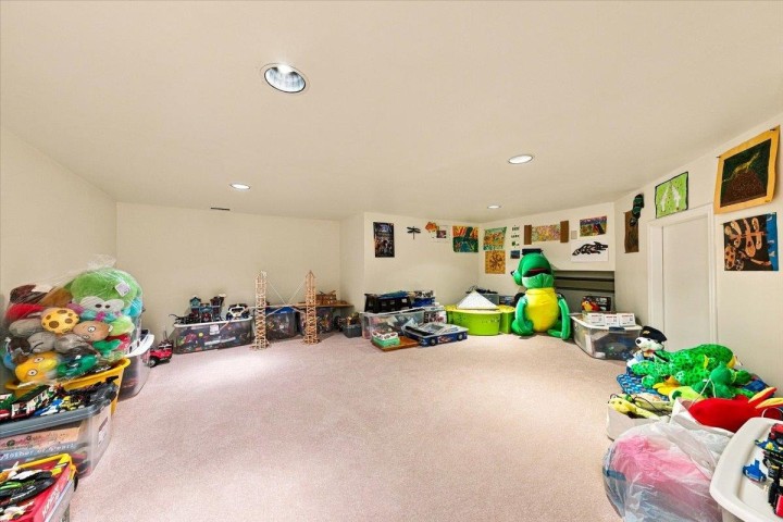 Photo 33 at 1523 Lawson Avenue, Ambleside, West Vancouver
