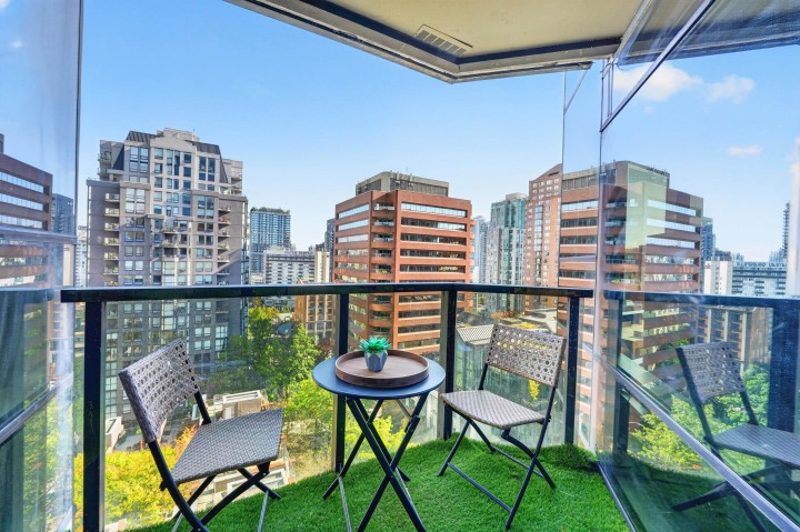 Photo 11 at 1110 - 1050 Burrard Street, Downtown VW, Vancouver West