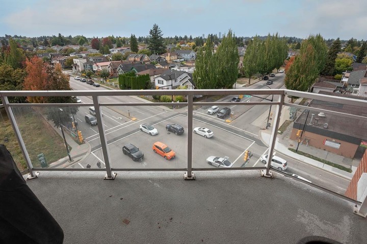 Photo 3 at 623 - 4078 Knight Street, Knight, Vancouver East