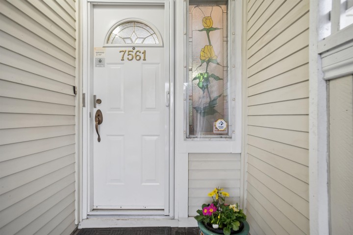 Photo 4 at 7561 Manitoba Street, Marpole, Vancouver West