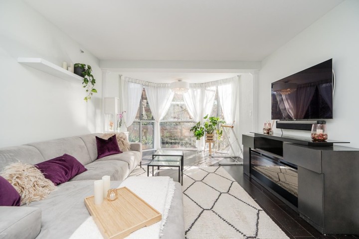 Photo 10 at 403 - 811 Helmcken Street, Downtown VW, Vancouver West