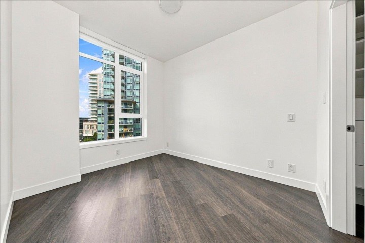 Photo 15 at 706 - 3557 Sawmill Crescent, South Marine, Vancouver East