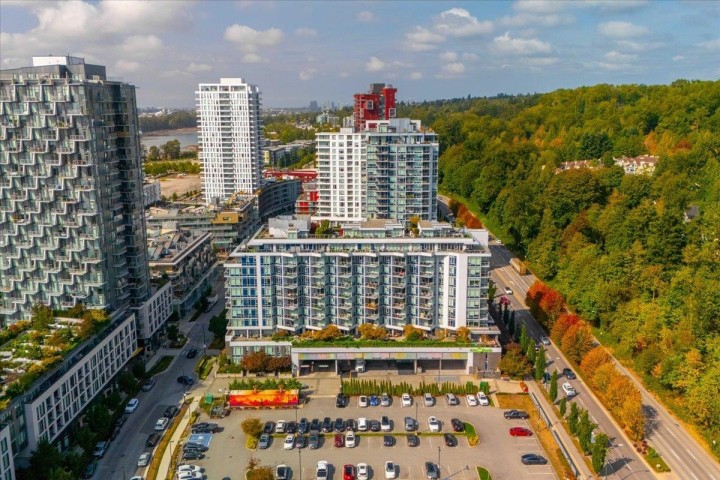 Photo 31 at 706 - 3557 Sawmill Crescent, South Marine, Vancouver East