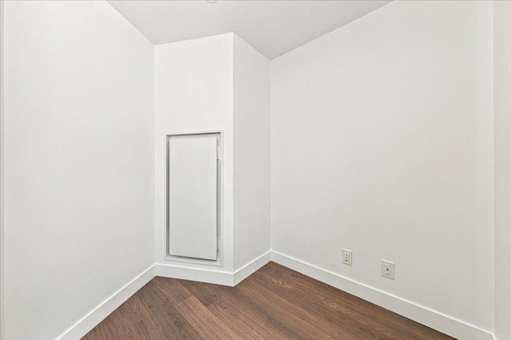 Photo 21 at 706 - 3557 Sawmill Crescent, South Marine, Vancouver East