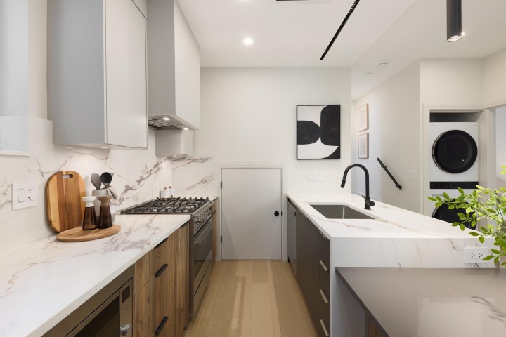 Photo 10 at 2066 E 1st Avenue, Grandview Woodland, Vancouver East