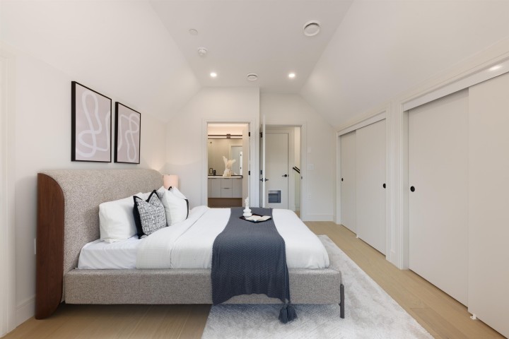 Photo 17 at 2068 E 1st Avenue, Grandview Woodland, Vancouver East