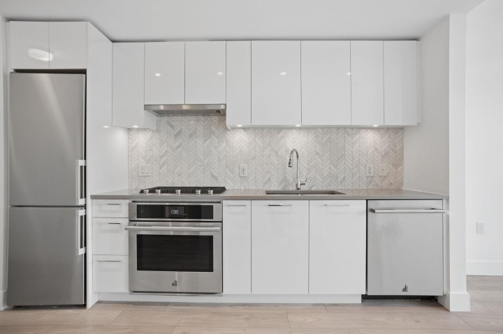 Photo 3 at 602 - 3581 E Kent Avenue North, South Marine, Vancouver East