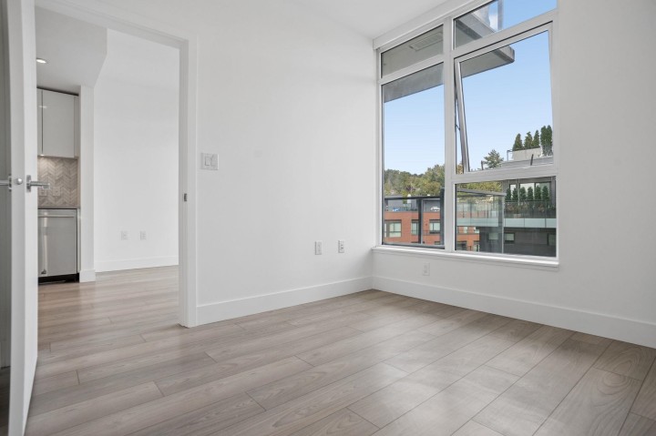 Photo 5 at 602 - 3581 E Kent Avenue North, South Marine, Vancouver East