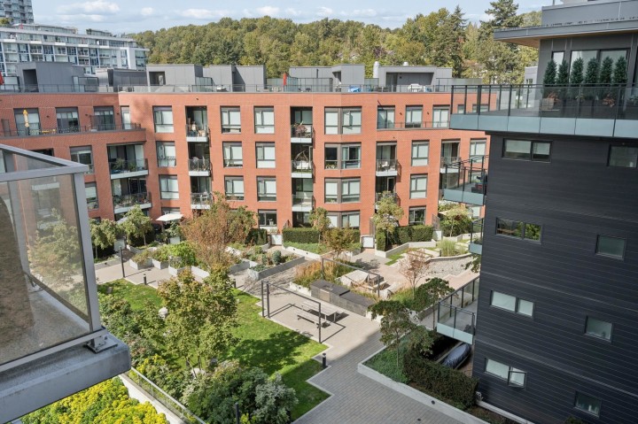 Photo 8 at 602 - 3581 E Kent Avenue North, South Marine, Vancouver East