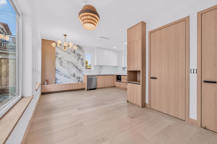 Photo 6 at 3 - 1325 E 37th Avenue, Knight, Vancouver East