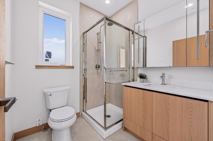 Photo 12 at 3 - 1325 E 37th Avenue, Knight, Vancouver East