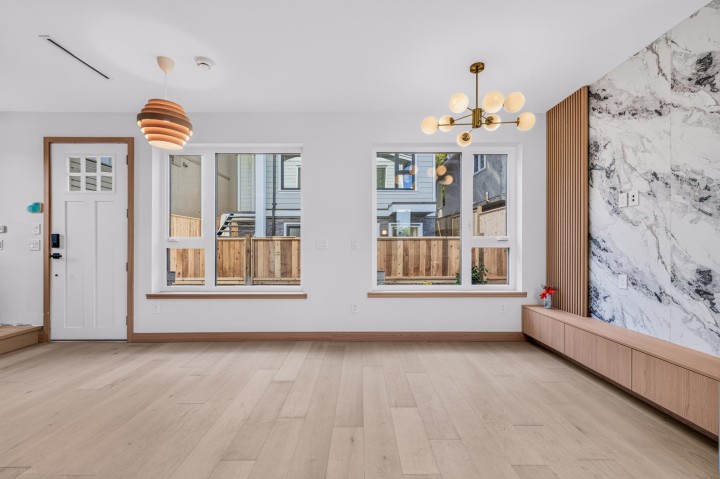 Photo 5 at 3 - 1325 E 37th Avenue, Knight, Vancouver East