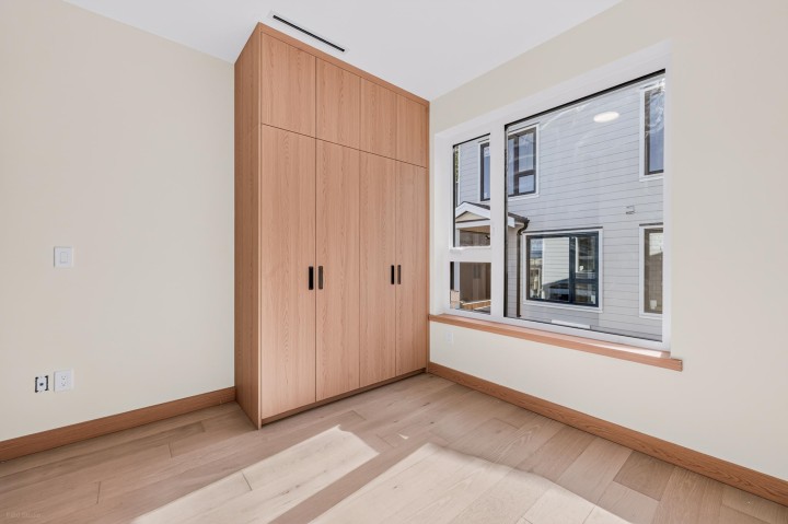 Photo 11 at 3 - 1325 E 37th Avenue, Knight, Vancouver East