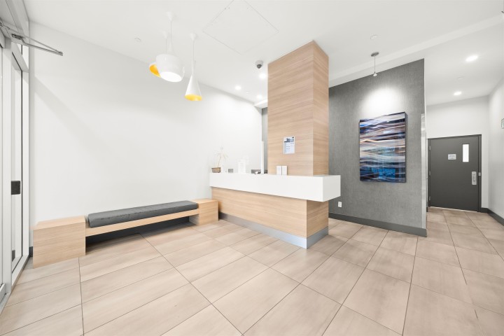 Photo 16 at 706 - 1788 Columbia Street, False Creek, Vancouver West