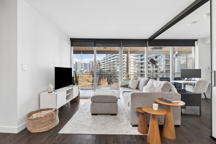 Photo 2 at 507 - 1768 Cook Street, False Creek, Vancouver West