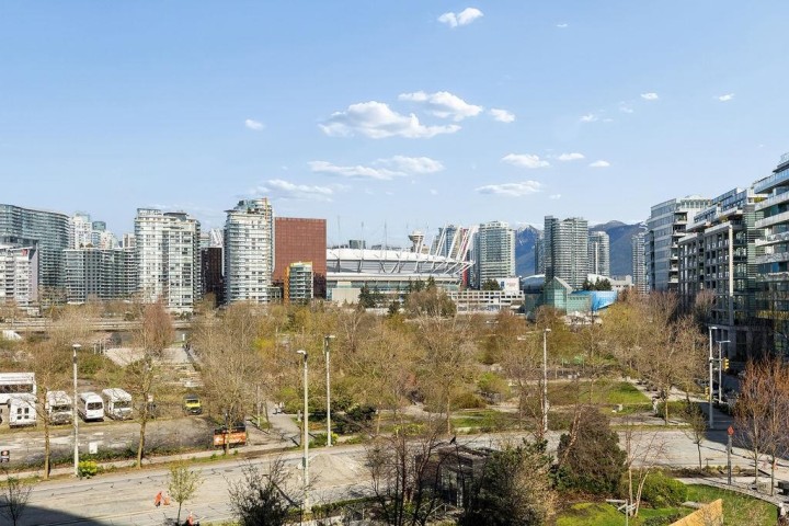 Photo 32 at 507 - 1768 Cook Street, False Creek, Vancouver West