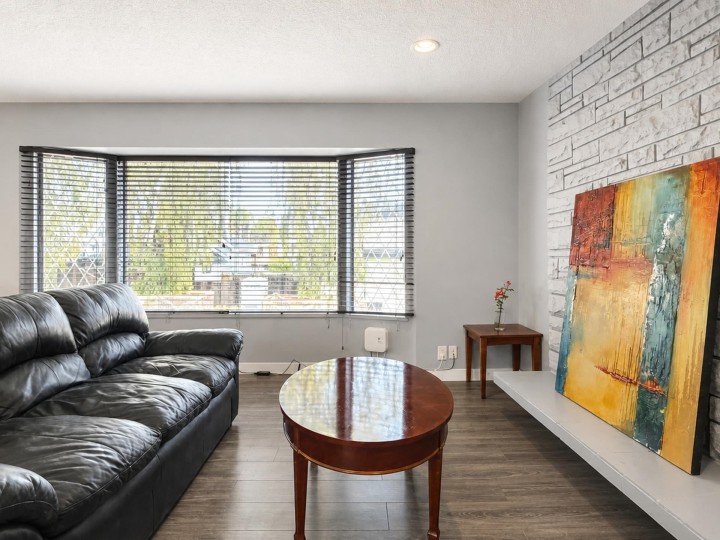 Photo 6 at 6175 Quebec Street, Main, Vancouver East