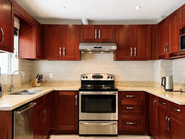 Photo 10 at 6175 Quebec Street, Main, Vancouver East
