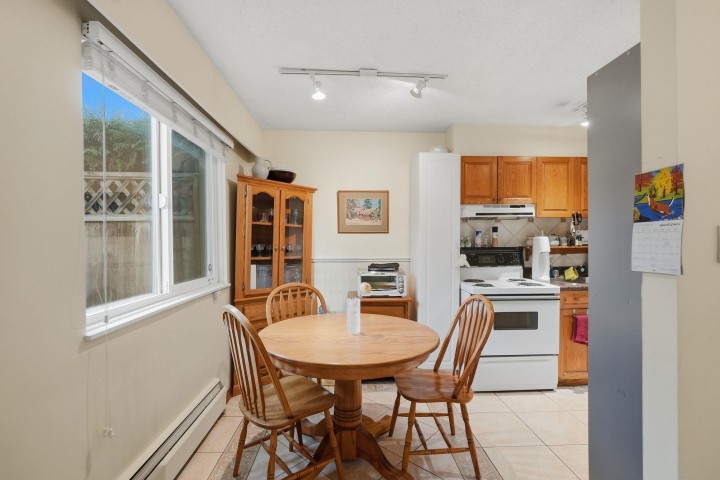 Photo 10 at 229 - 711 E 6th Avenue, Mount Pleasant VE, Vancouver East