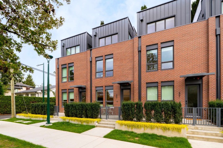 Photo 1 at 809 W 38th Avenue, Cambie, Vancouver West