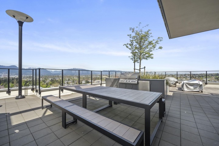 Photo 25 at 3958 Dumfries Street, Knight, Vancouver East