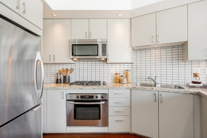 Photo 18 at 1505 - 1050 Smithe Street, West End VW, Vancouver West
